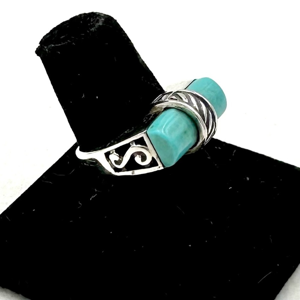 Southwestern Style Sterling Silver Turquoise Ring Inlay Sz 7 1/4